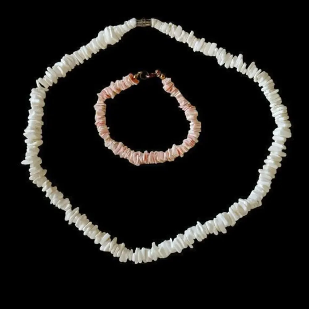 Vintage 1990s Pink & White Puka Shell Chip Necklace and Bracelet Anklet chipped